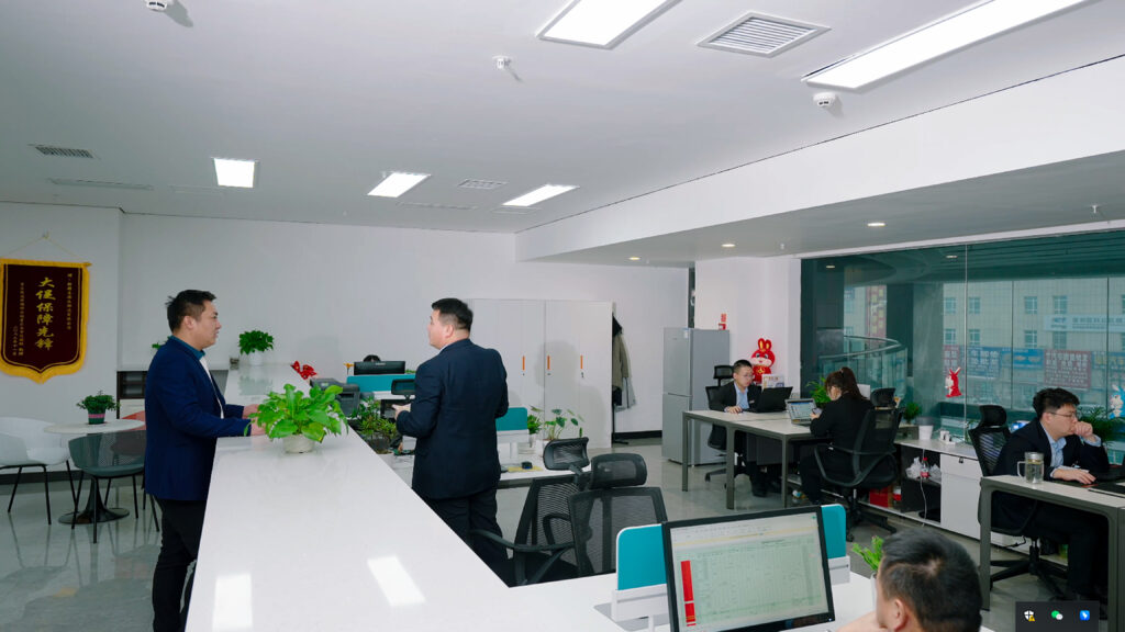 物流节特辑 | 物流人：汇聚微光，筑梦前行