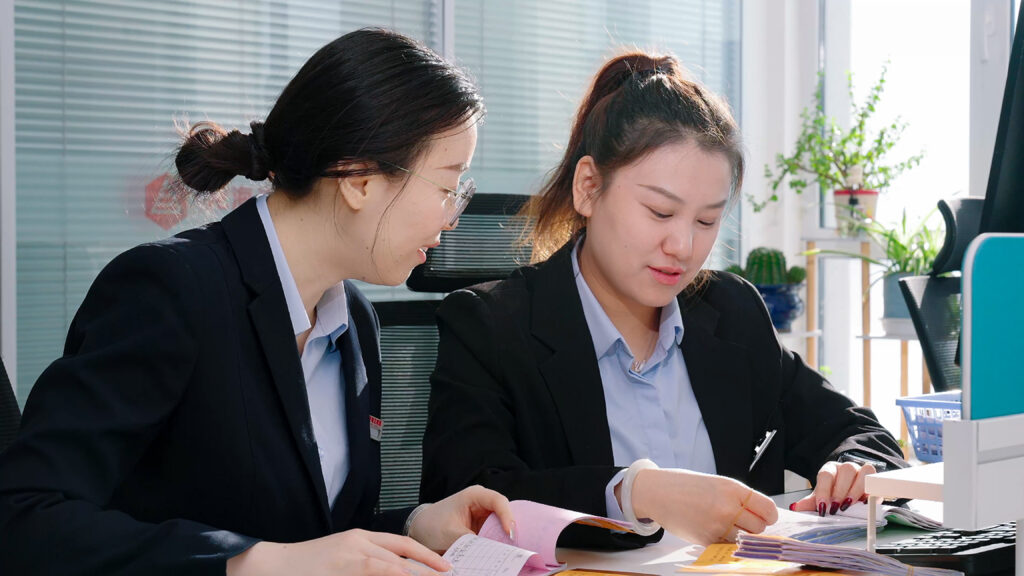 物流节特辑 | 物流人：汇聚微光，筑梦前行